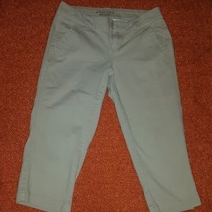 Arizona Khaki Capris